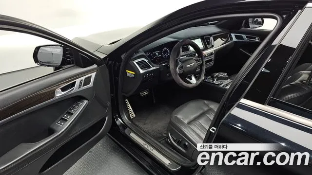 Genesis G80 2019 thumb 10