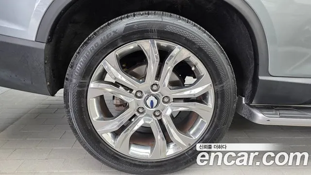 KG_Mobility_Ssangyong Rexton 2019 thumb 5