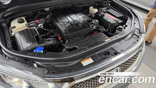 KG_Mobility_Ssangyong Rexton 2019 thumb 6