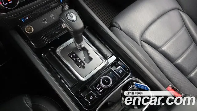 KG_Mobility_Ssangyong Rexton 2019 thumb 9