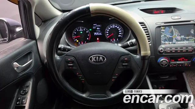 Kia K3 2015 thumb 12