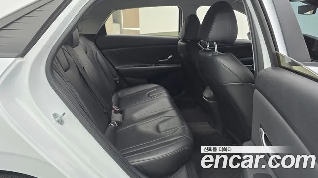 Hyundai Avante 2021 thumb 12