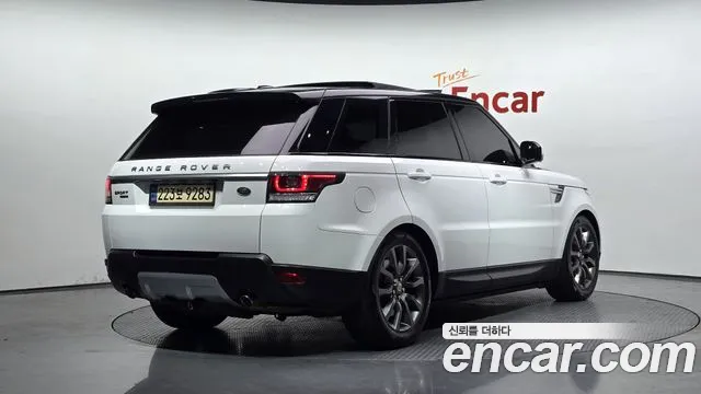 Land Rover Range Rover Sport 2016 thumb 2