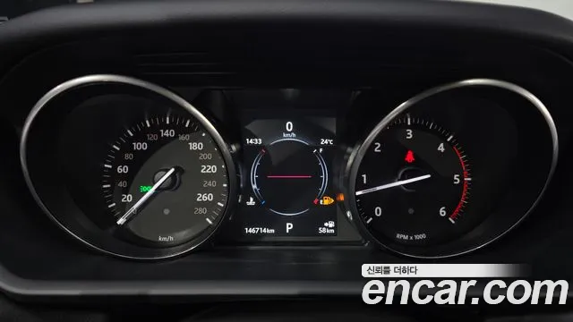 Land Rover Range Rover Sport 2016 thumb 8