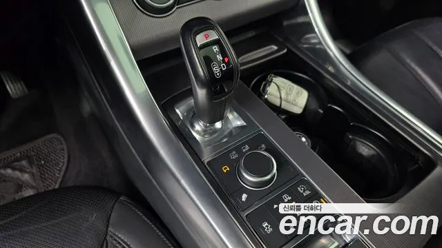 Land Rover Range Rover Sport 2016 thumb 9