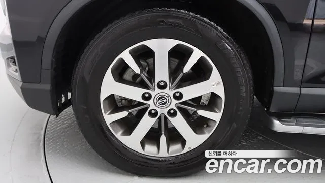 KG_Mobility_Ssangyong Rexton 2023 thumb 5