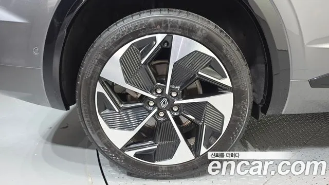 Renault-KoreaSamsung Koleos 2025 thumb 5