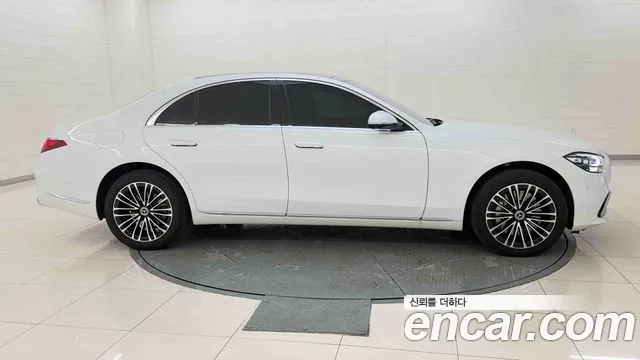 Mercedes-Benz S-Класс 2026 thumb 6