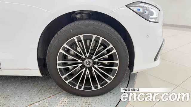 Mercedes-Benz S-Класс 2026 thumb 9