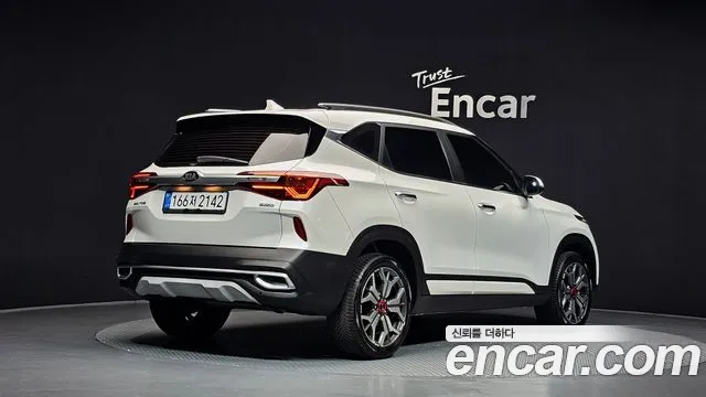 Kia Seltos 2021 thumb 2