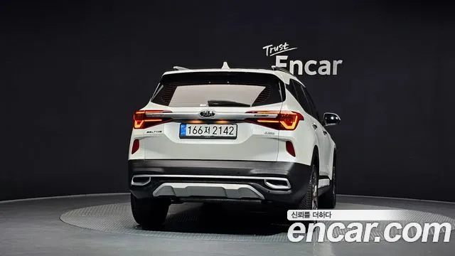 Kia Seltos 2021 thumb 4