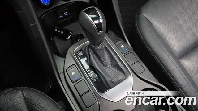 Hyundai Santa Fe 2014 thumb 8