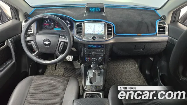 ChevroletGMDaewoo Captiva 2012 thumb 6