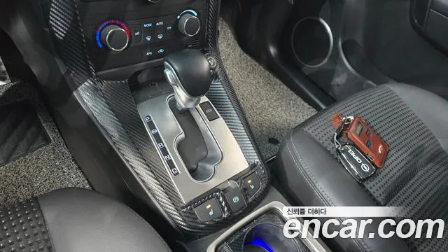 ChevroletGMDaewoo Captiva 2012 thumb 8