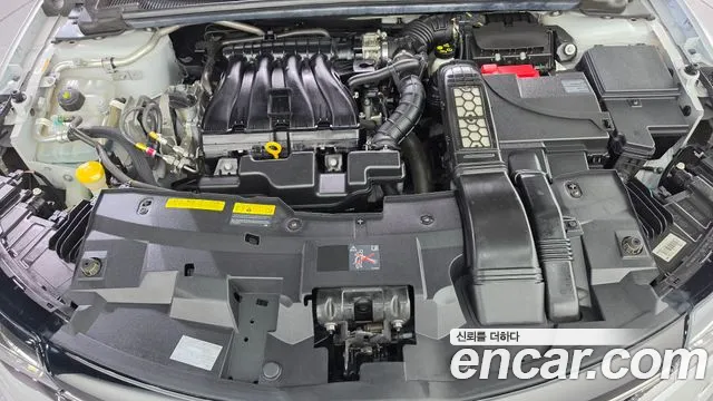 Renault-KoreaSamsung Megane 2019 thumb 6
