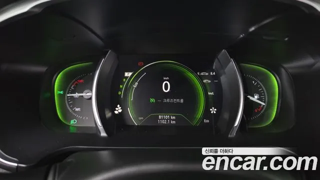 Renault-KoreaSamsung Megane 2019 thumb 8