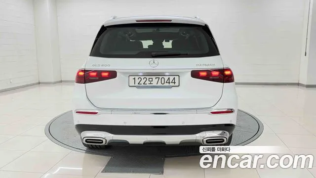 Mercedes-Benz GLS 2026 thumb 4