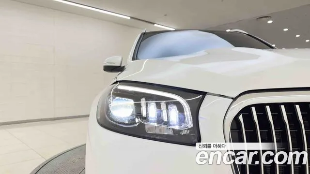 Mercedes-Benz GLS 2026 thumb 10