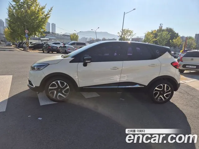 Renault-KoreaSamsung Captur 2015 thumb 8