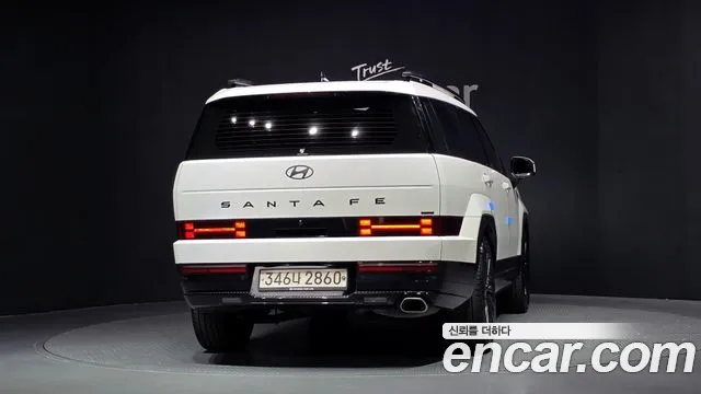 Hyundai Santa Fe 2023 thumb 4