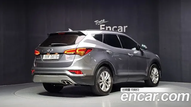 Hyundai Santa Fe 2016 thumb 2