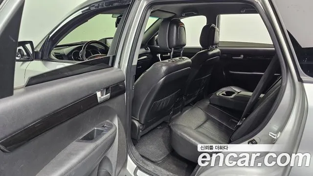 Kia Sorento 2012 thumb 11