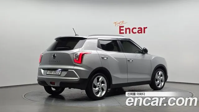 KG_Mobility_Ssangyong TIBOLI 2015 thumb 2