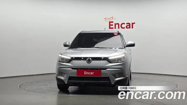 KG_Mobility_Ssangyong TIBOLI 2015 thumb 3