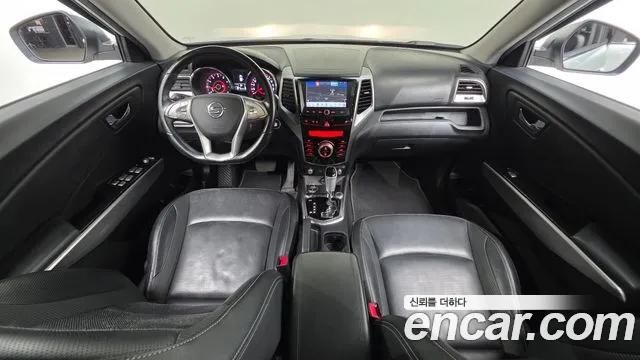 KG_Mobility_Ssangyong TIBOLI 2015 thumb 7