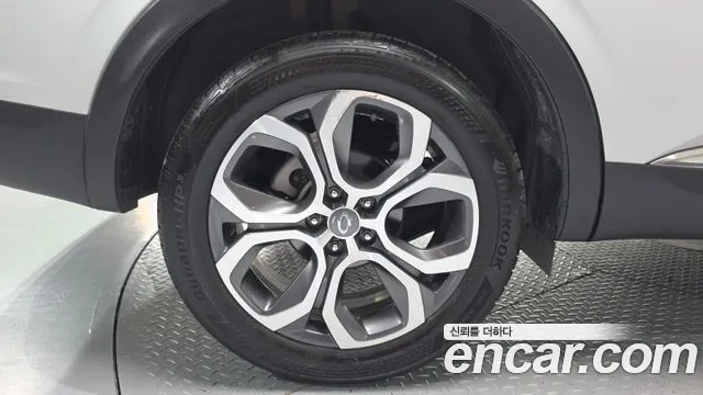 Renault-KoreaSamsung Arkana 2020 thumb 5
