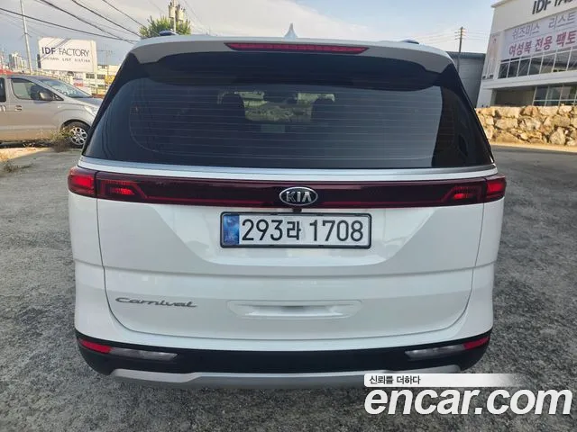 Kia Carnival 2020 thumb 2
