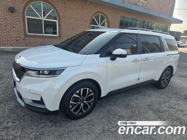 Kia Carnival 2020 thumb 4