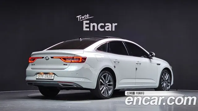 Renault-KoreaSamsung Megane 2016 thumb 2