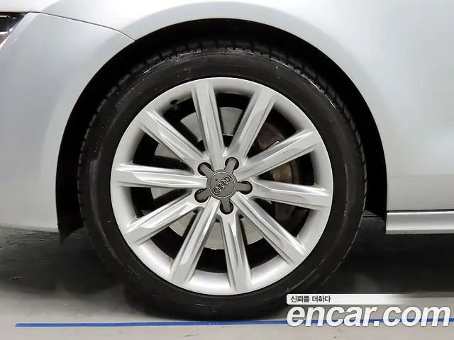 Audi A7 2014 thumb 5
