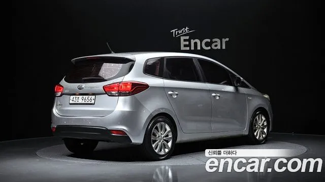 Kia Carens 2014 thumb 2