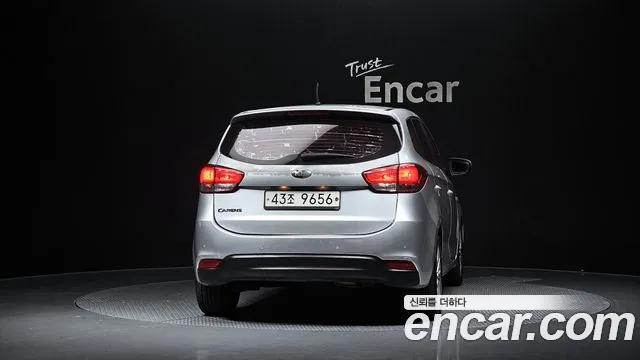 Kia Carens 2014 thumb 4