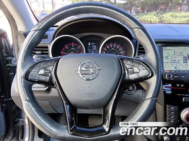 KG_Mobility_Ssangyong TIBOLI 2017 thumb 8