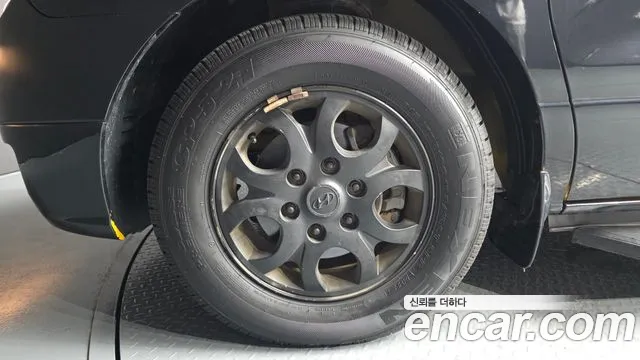 Hyundai Starex 2013 thumb 5