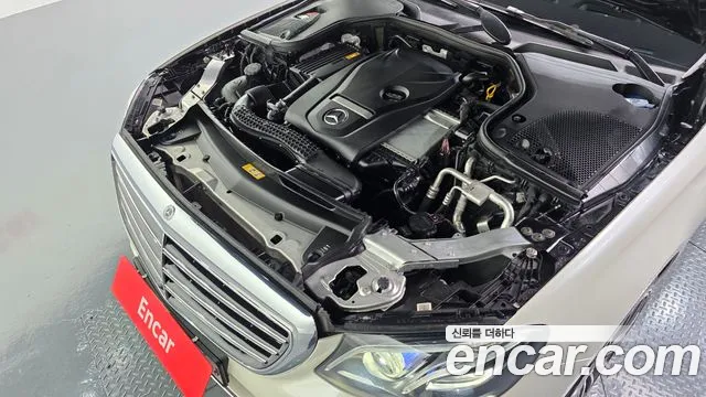 Mercedes-Benz E-Класс 2018 thumb 5