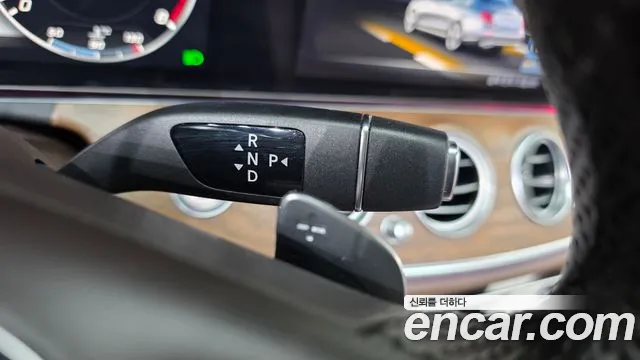 Mercedes-Benz E-Класс 2018 thumb 8