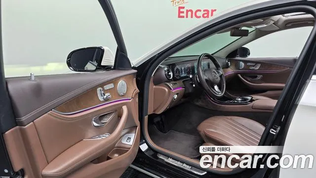 Mercedes-Benz E-Класс 2018 thumb 9