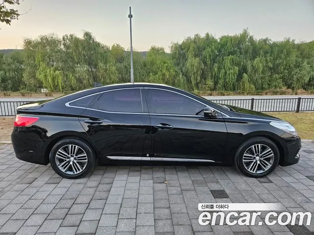 Hyundai Grandeur 2013 thumb 4