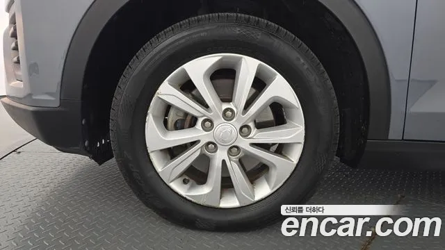 KG_Mobility_Ssangyong TIBOLI 2019 thumb 5