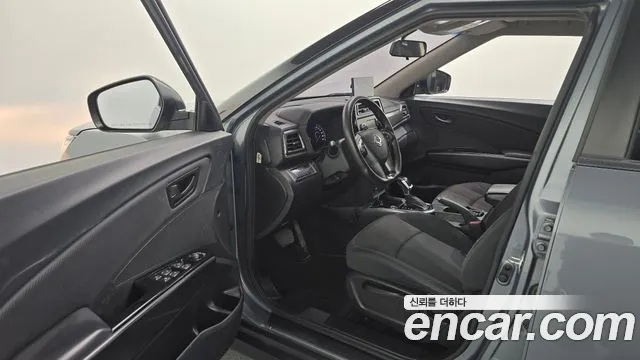 KG_Mobility_Ssangyong TIBOLI 2019 thumb 10
