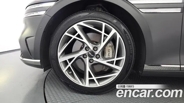 Genesis G90 2023 thumb 5