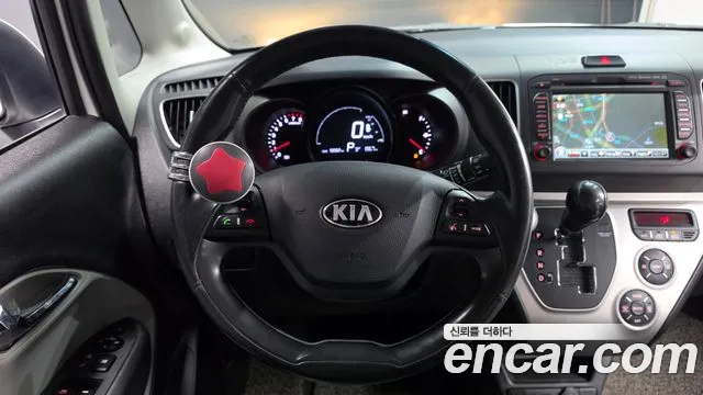 Kia Ray 2016 thumb 12