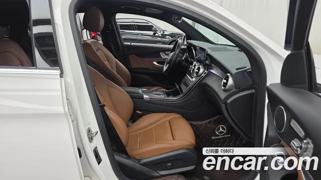 Mercedes-Benz GLC 2021 thumb 11