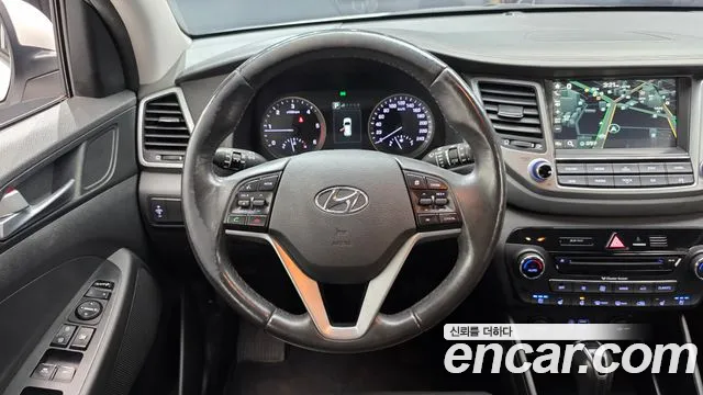 Hyundai Tucson 2015 thumb 12