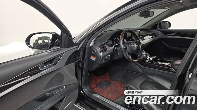 Audi A8 2015 thumb 10