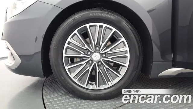 Hyundai Grandeur 2019 thumb 5